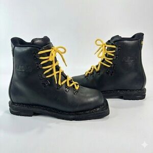 Asolo hiking boots men leather Vibram EXTREME size 6.5